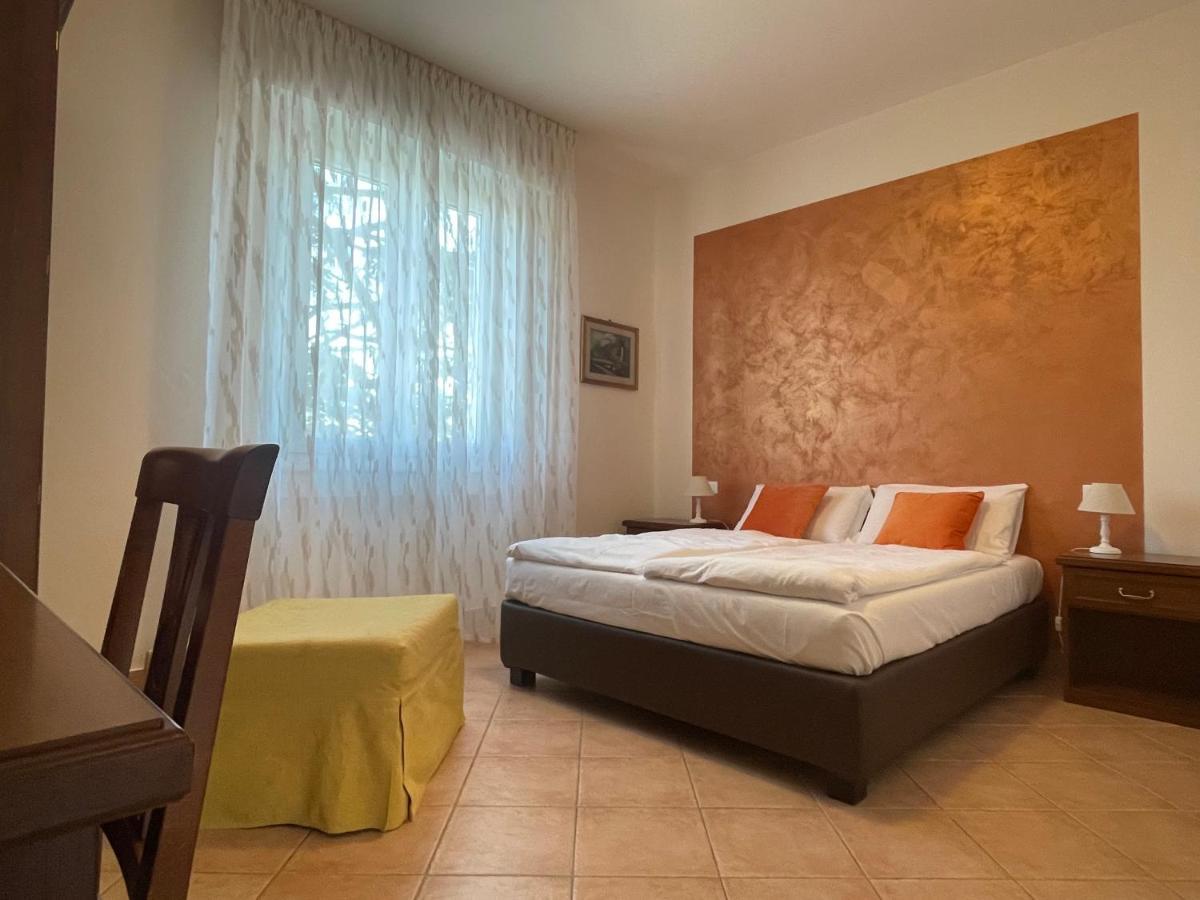 Betty'S House Bed & Breakfast Lazise Dış mekan fotoğraf